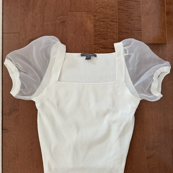 French Connection Sweater top size XL white big sleeves - Picture 2 of 3